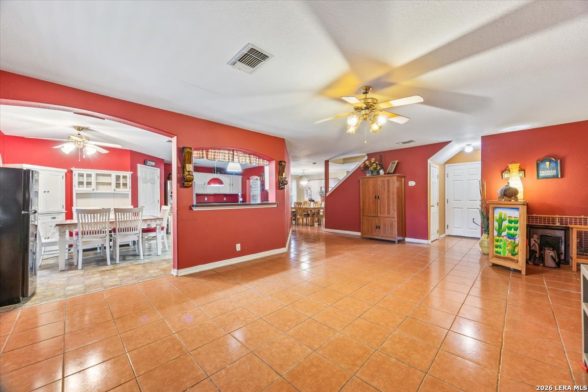 6234 Spotters Ridge San Antonio TX 78233