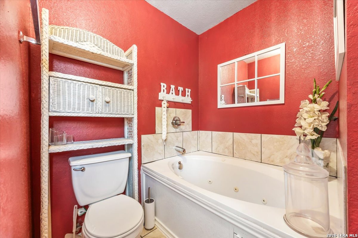 6234 Spotters Ridge San Antonio TX 78233