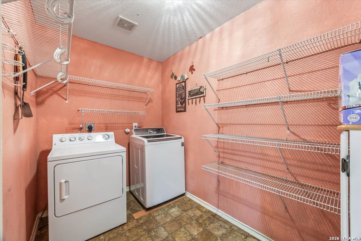6234 Spotters Ridge San Antonio TX 78233
