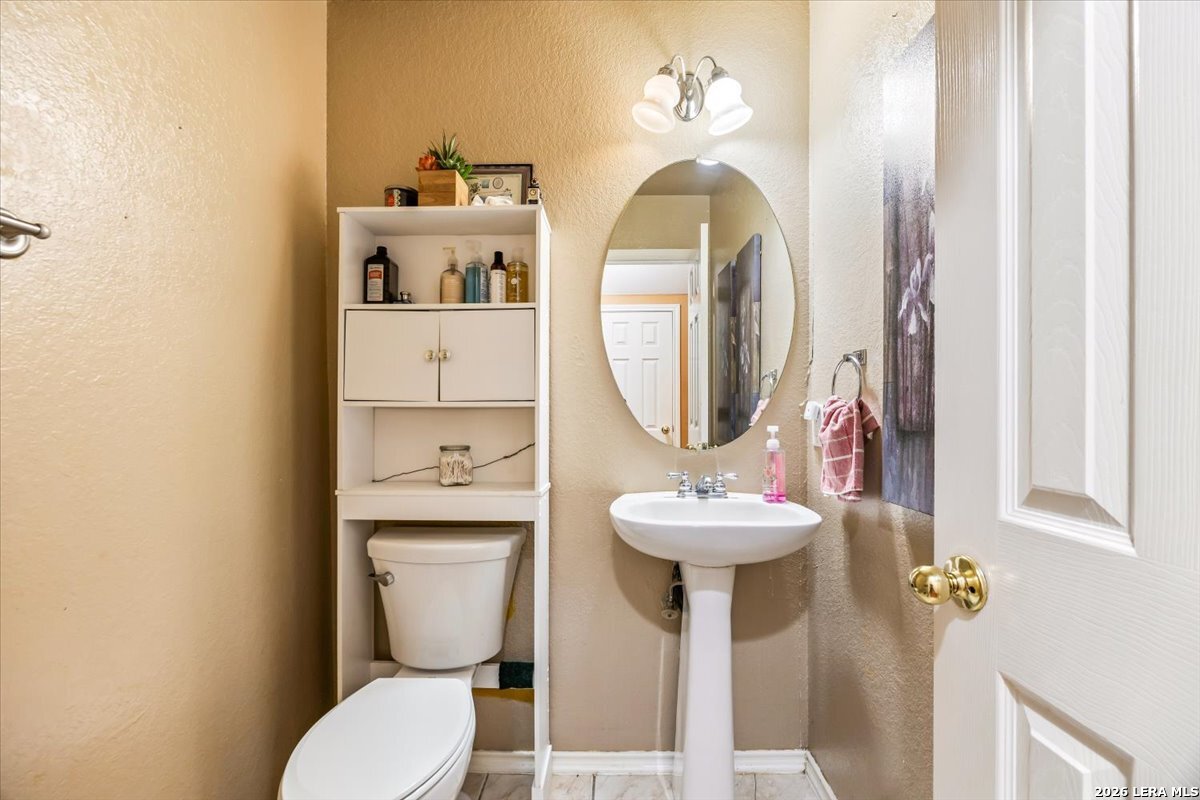 6234 Spotters Ridge San Antonio TX 78233