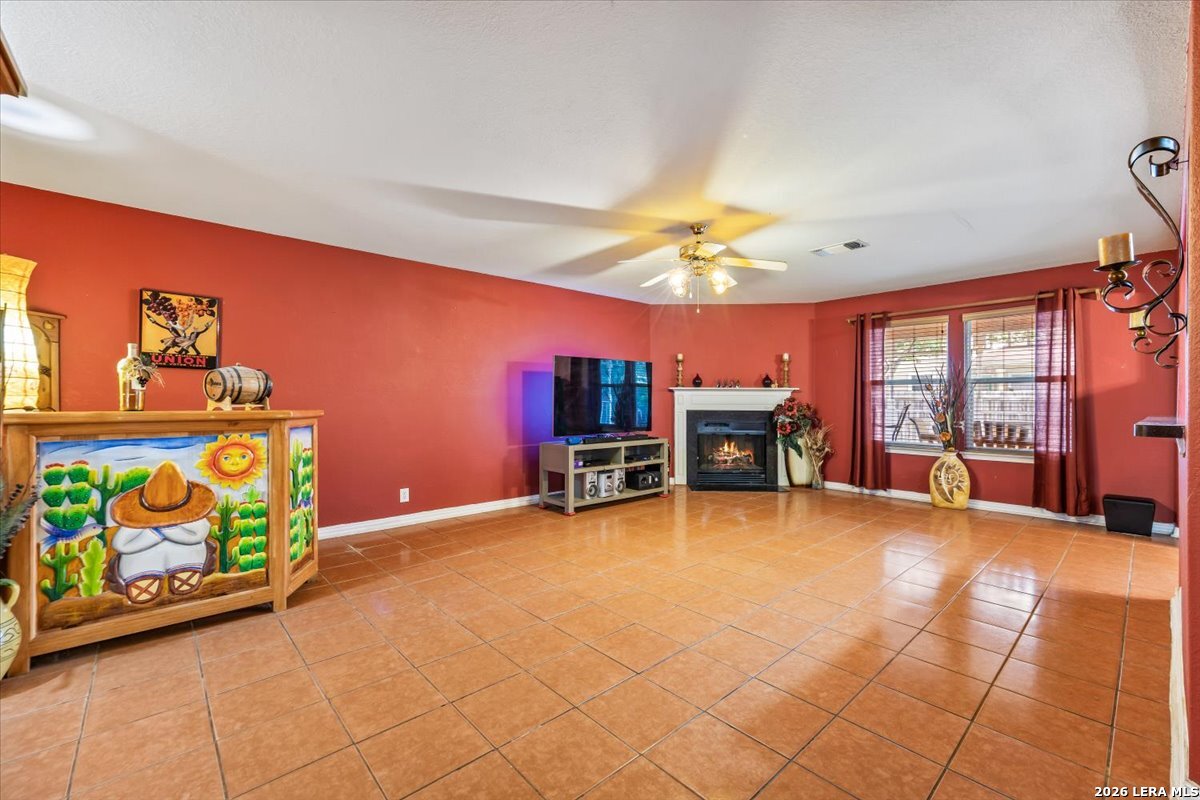 6234 Spotters Ridge San Antonio TX 78233