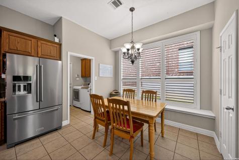8715 Rancho De Taos Helotes TX 78023