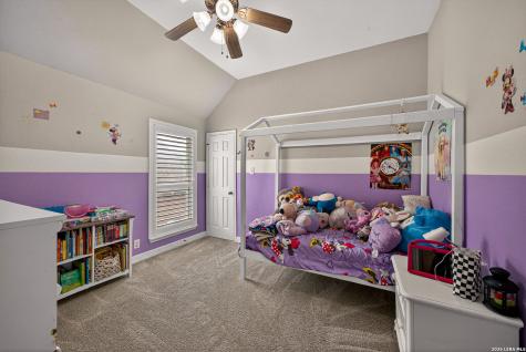 8715 Rancho De Taos Helotes TX 78023