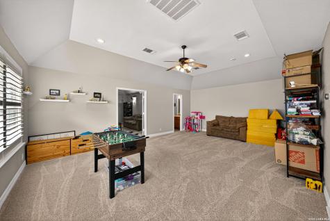 8715 Rancho De Taos Helotes TX 78023