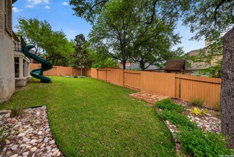 8715 Rancho De Taos Helotes TX 78023