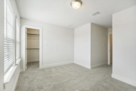 4515 Badger Crest San Antonio TX 78245