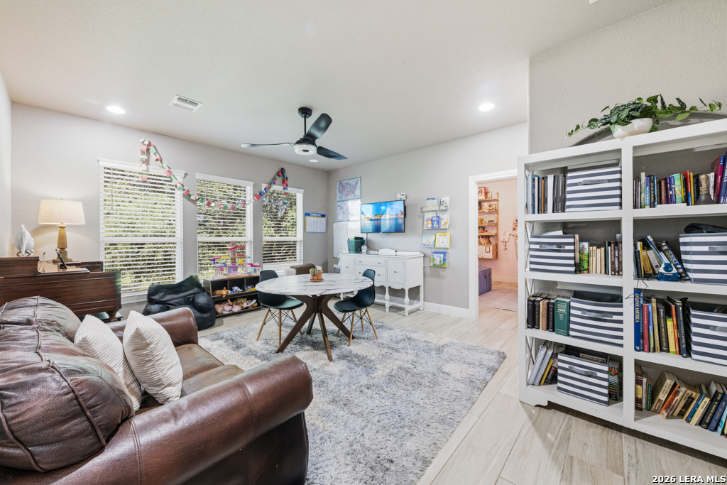 1627 Blush New Braunfels TX 78132