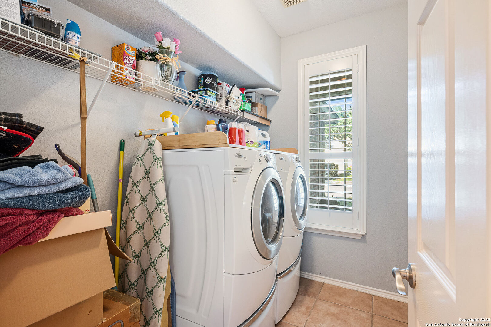 8306 Piney Wood Run San Antonio TX 78255
