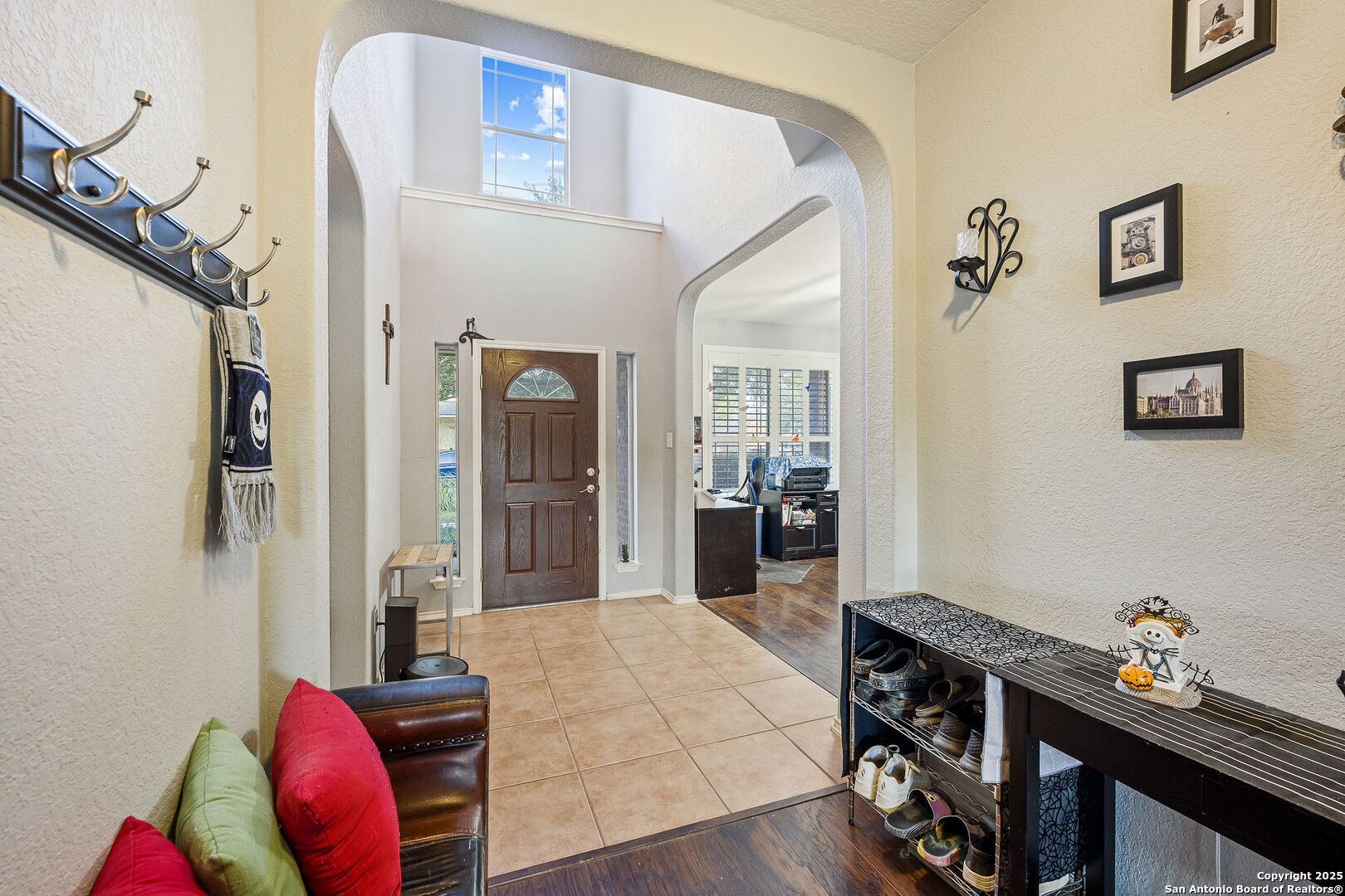 8306 Piney Wood Run San Antonio TX 78255
