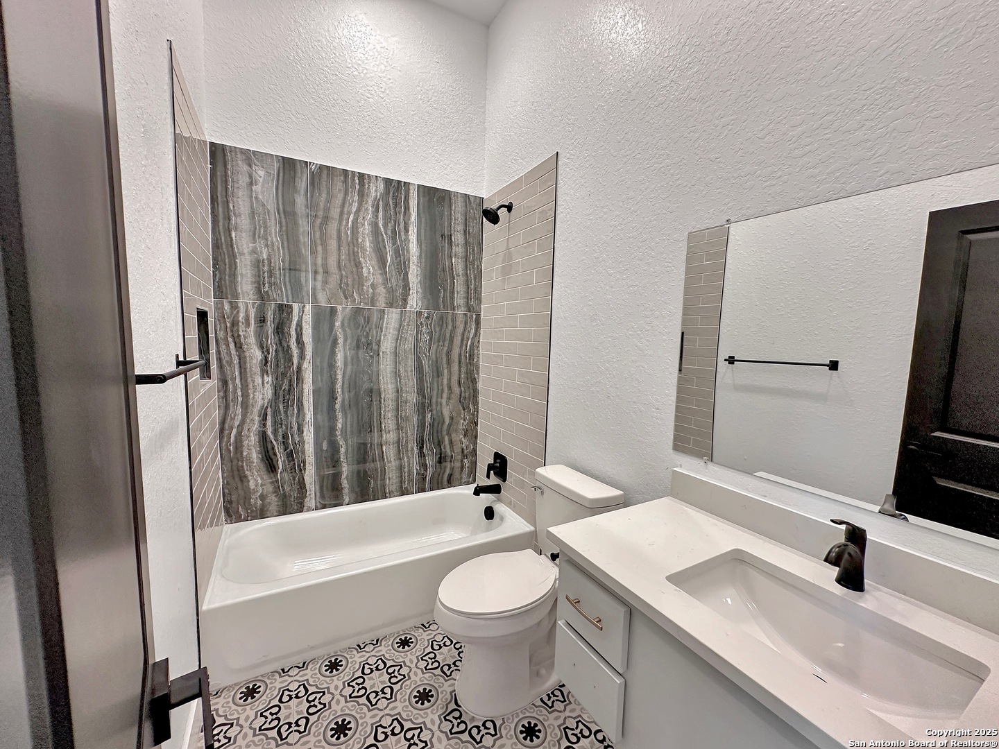 430 E Hart San Antonio TX 78214