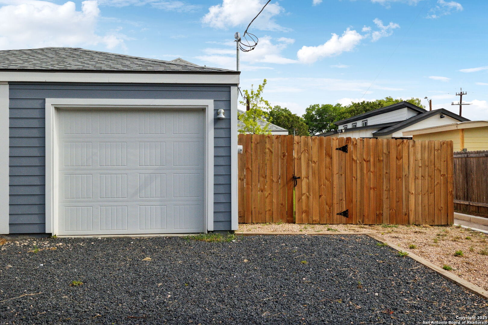 2912 Martin Luther King San Antonio TX 78220