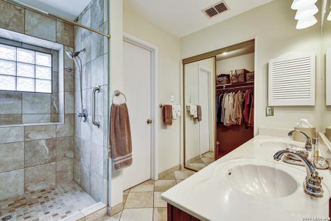 13914 Laurel Hollow Drive San Antonio TX 78232