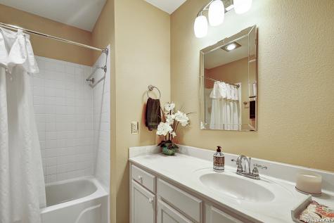 13914 Laurel Hollow Drive San Antonio TX 78232