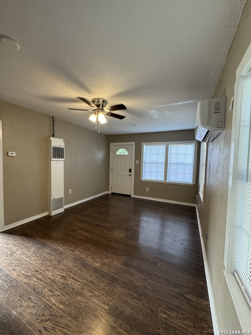 3806 W Martin San Antonio TX 78207
