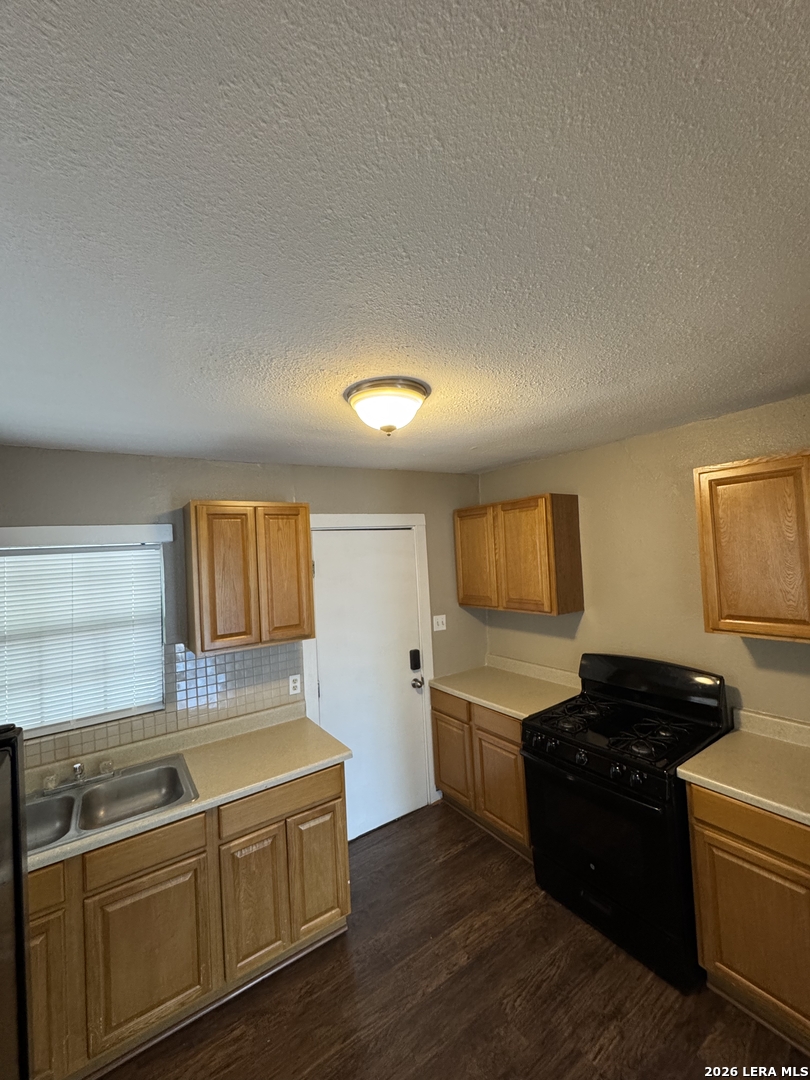3806 W Martin San Antonio TX 78207