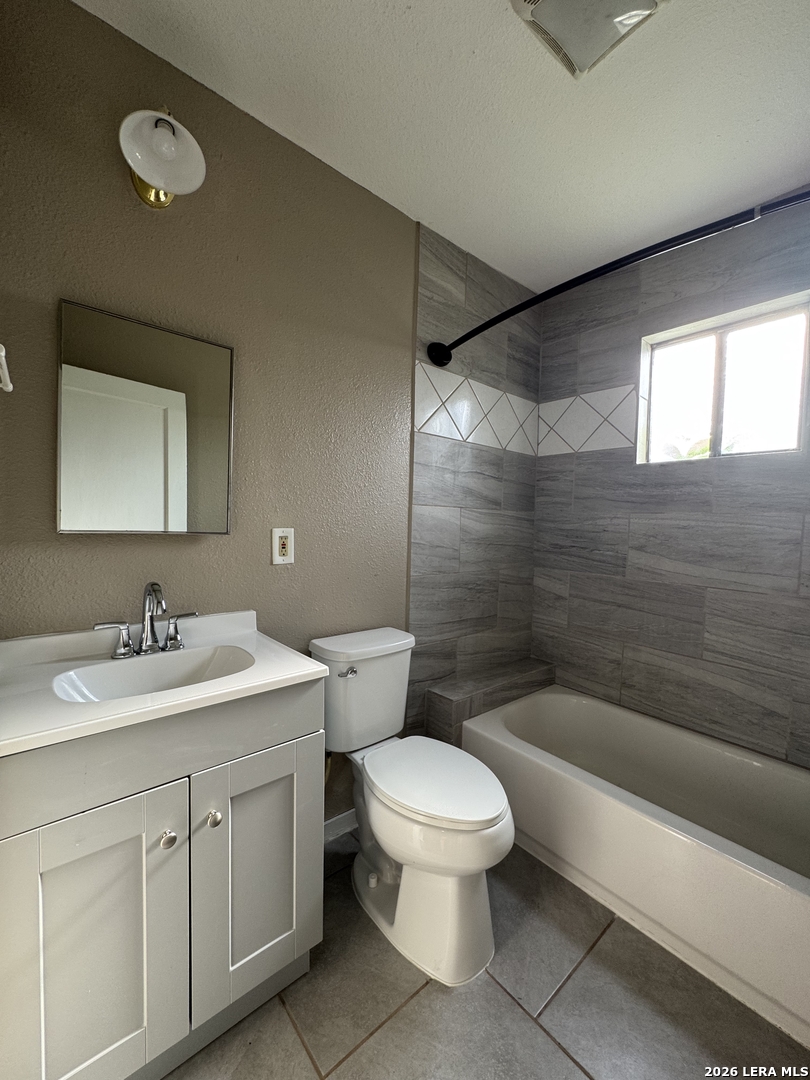 3806 W Martin San Antonio TX 78207