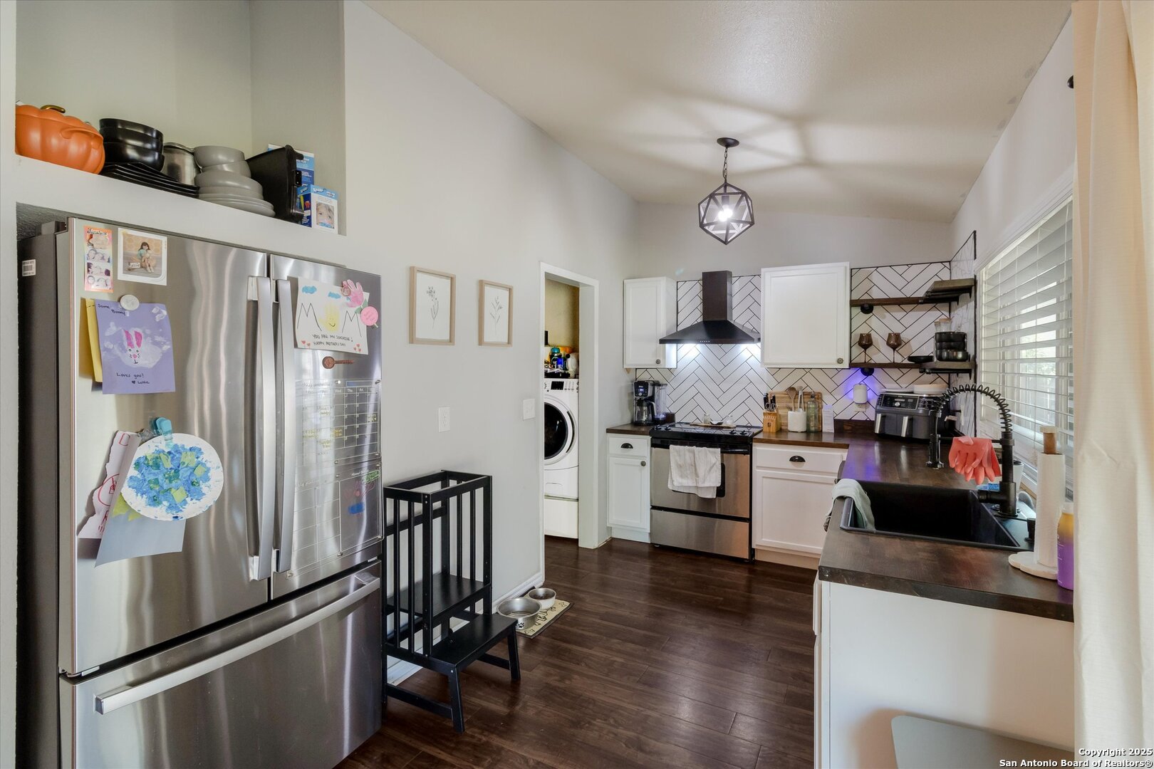 4335 Las Cruces Street San Antonio TX 78233
