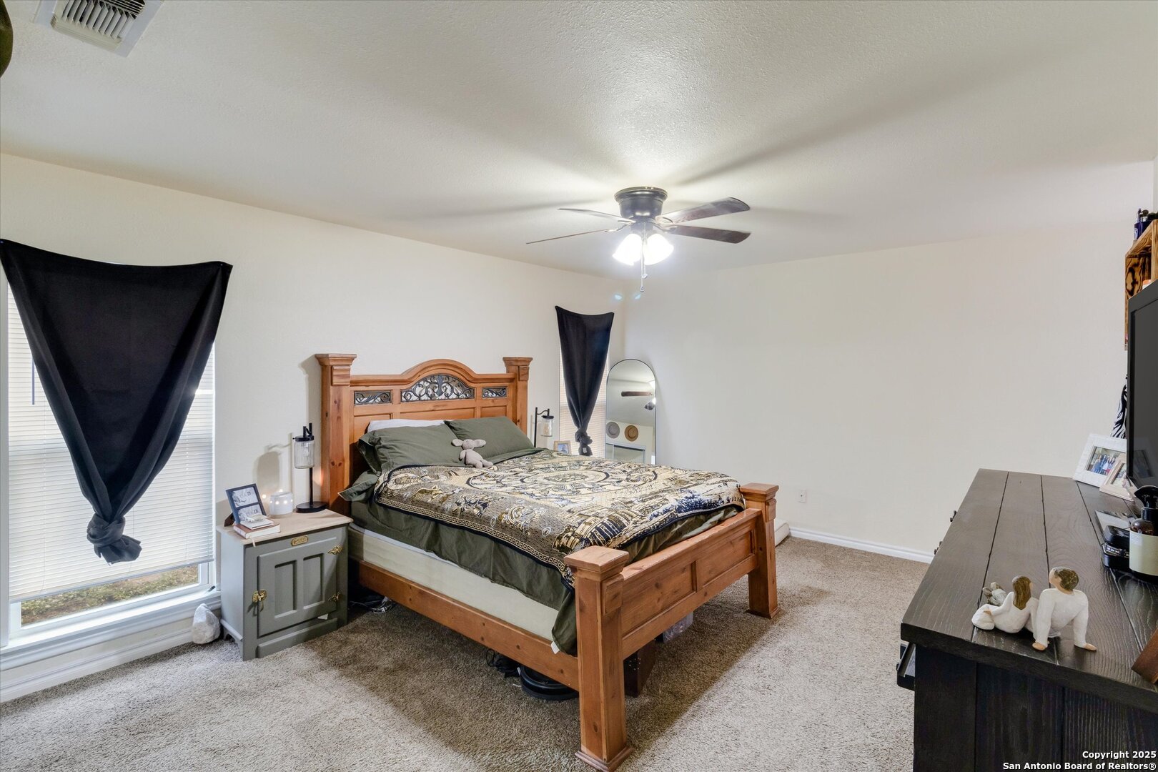 4335 Las Cruces Street San Antonio TX 78233