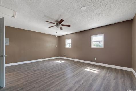 5343 Galacino San Antonio TX 78247