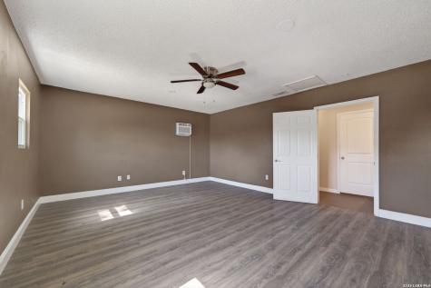 5343 Galacino San Antonio TX 78247