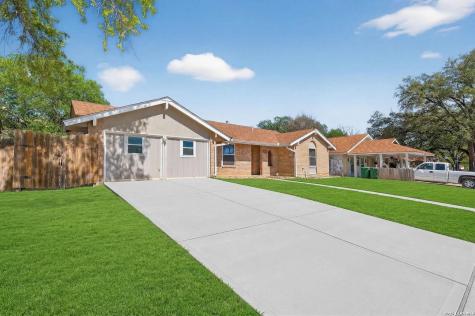 5343 Galacino San Antonio TX 78247