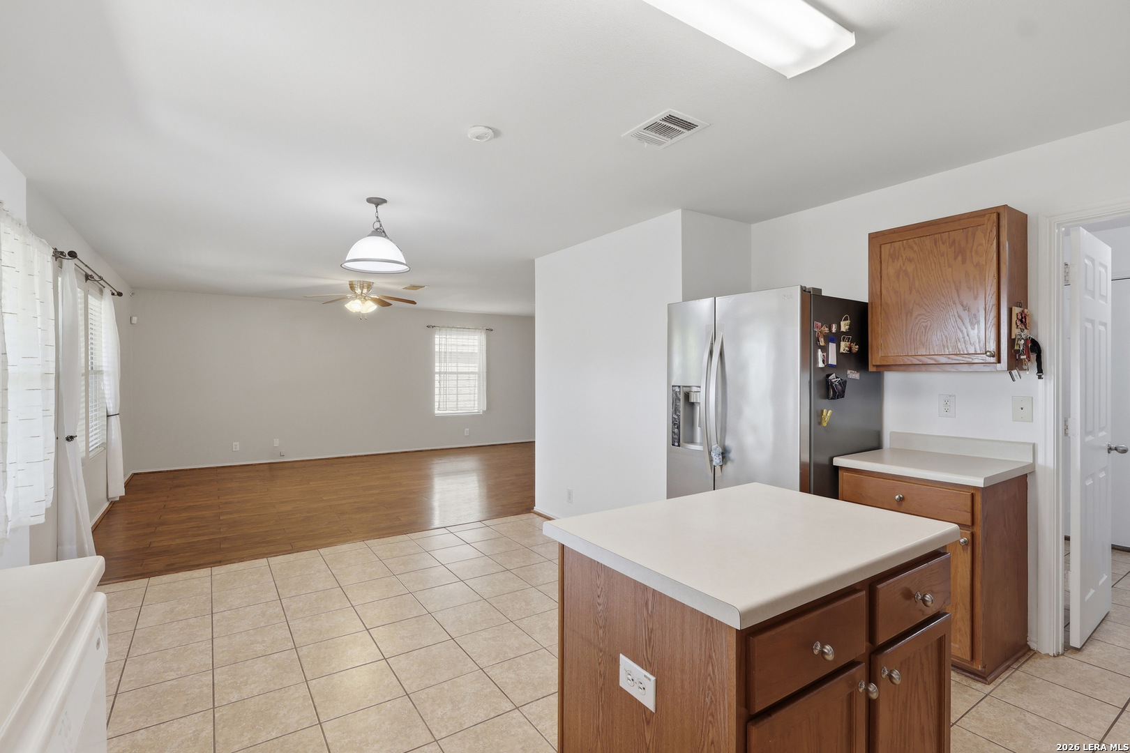 24715 Magnolia Falls San Antonio TX 78261