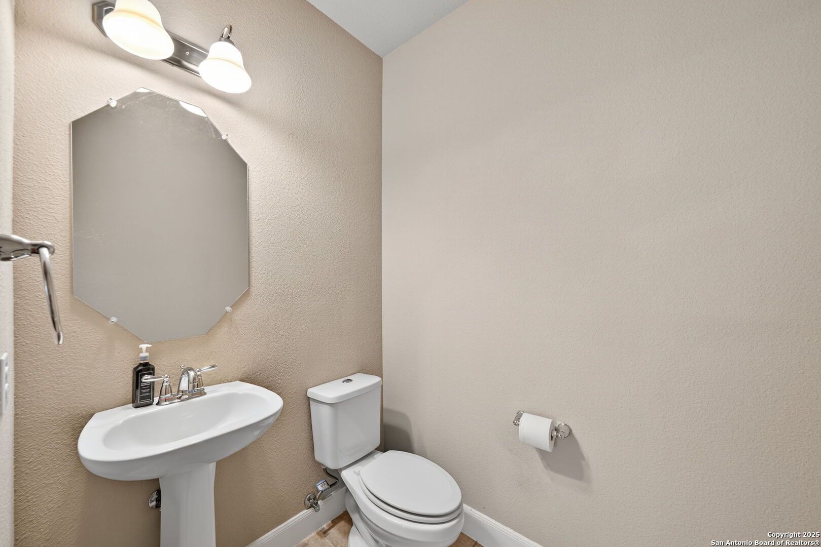 3103 Highline San Antonio TX 78261