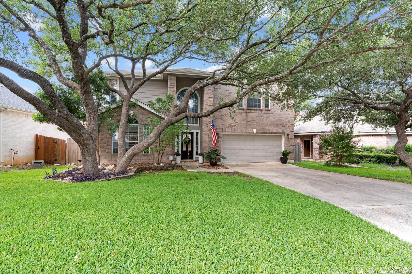 302 Nueces Spring San Antonio TX 78258