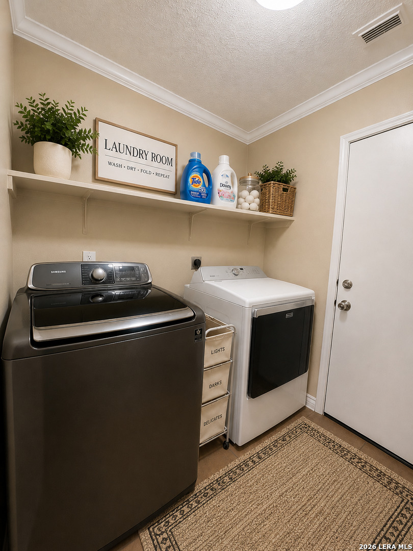 3647 Cameron Springs San Antonio TX 78244