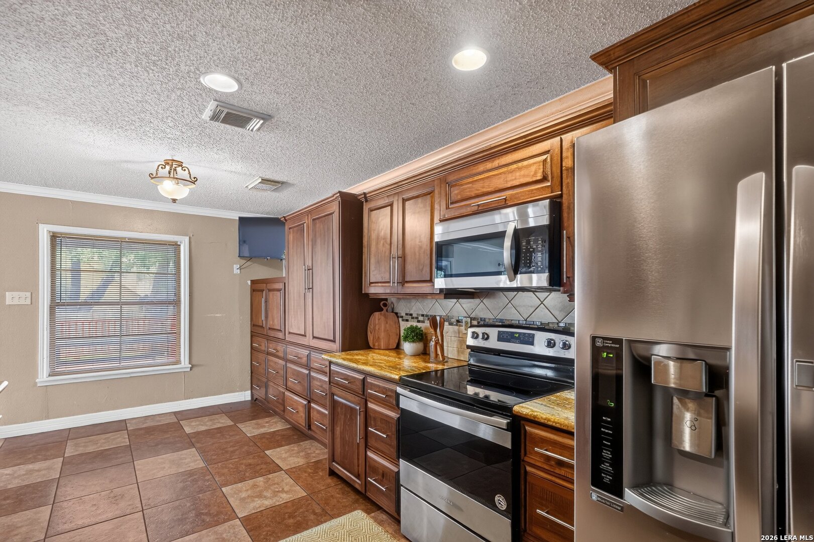 3647 Cameron Springs San Antonio TX 78244