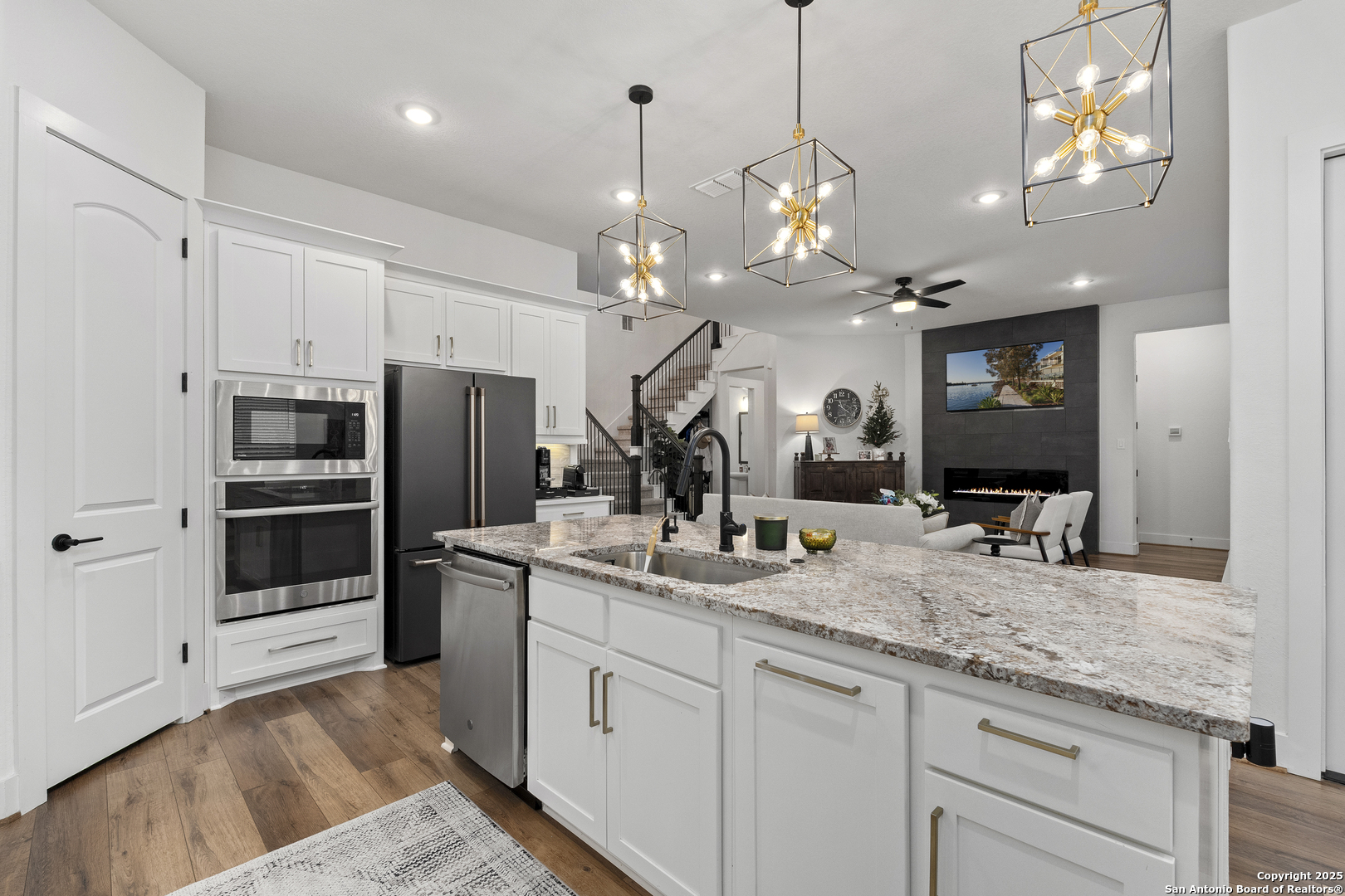 8511 Nichols Sky Boerne TX 78015