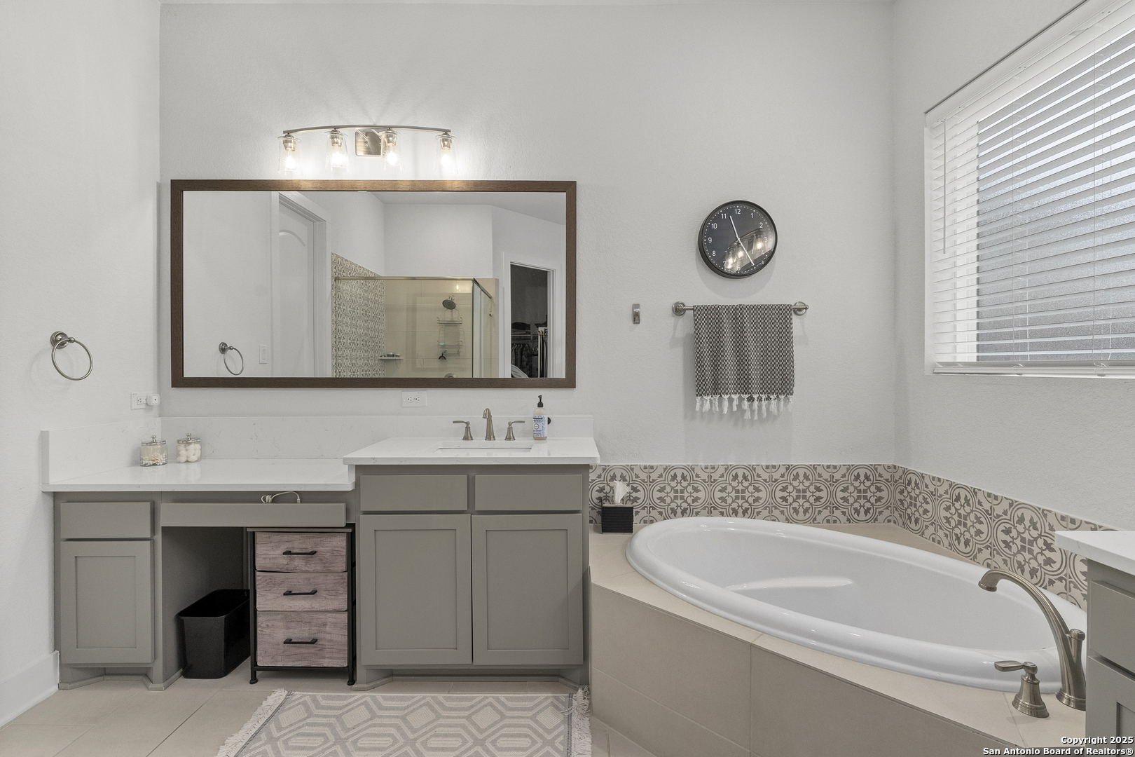 8511 Nichols Sky Boerne TX 78015