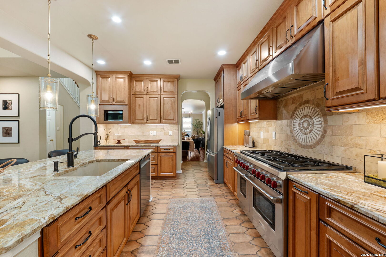 410 Midway Crest San Antonio TX 78258