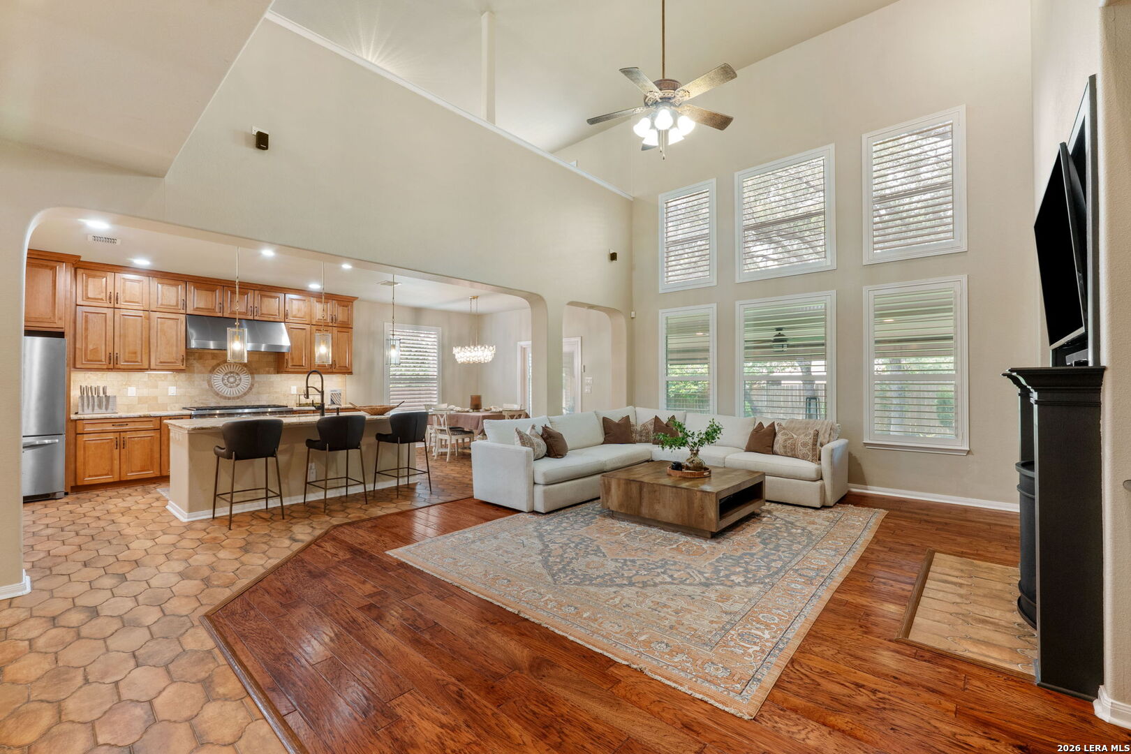 410 Midway Crest San Antonio TX 78258