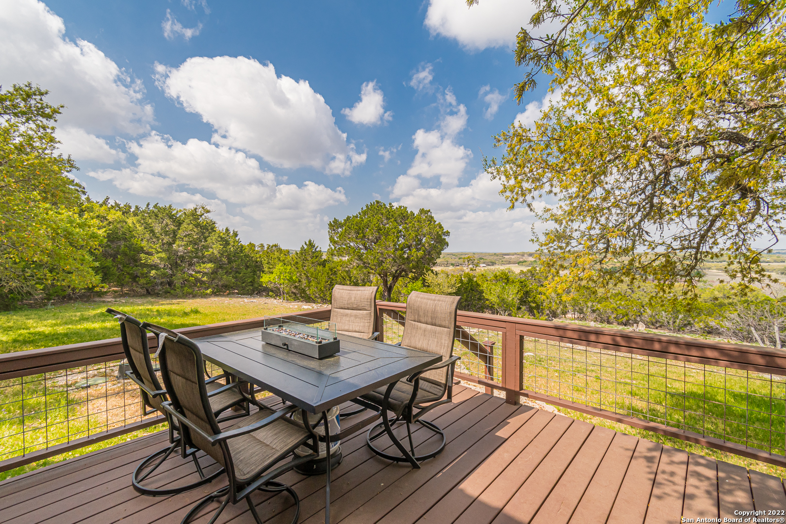 1247 Stallion Springs Drive Fischer TX 78623