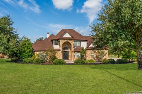 169 Abrego Lake Floresville TX 78114