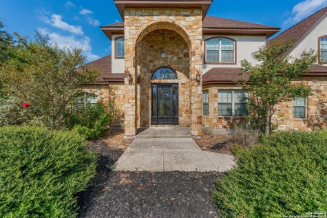 169 Abrego Lake Floresville TX 78114