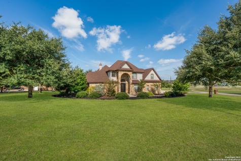 169 Abrego Lake Floresville TX 78114