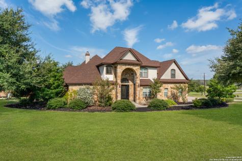 169 Abrego Lake Floresville TX 78114