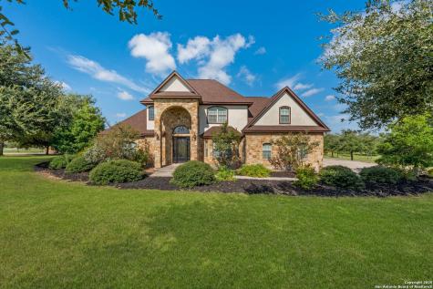 169 Abrego Lake Floresville TX 78114