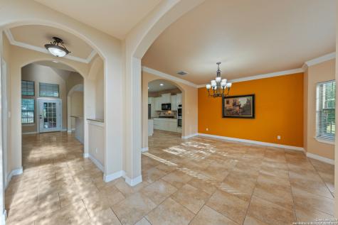 169 Abrego Lake Floresville TX 78114