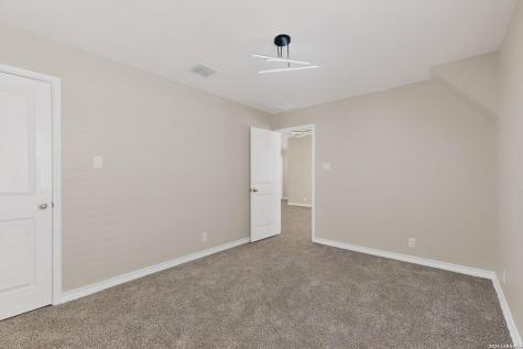 1626 Rocky Rise San Antonio TX 78245