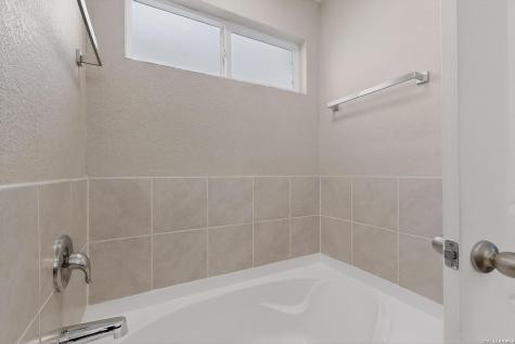 1626 Rocky Rise San Antonio TX 78245