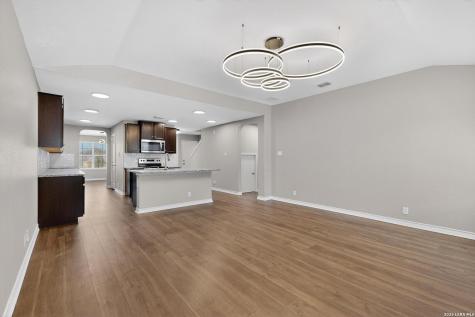1626 Rocky Rise San Antonio TX 78245