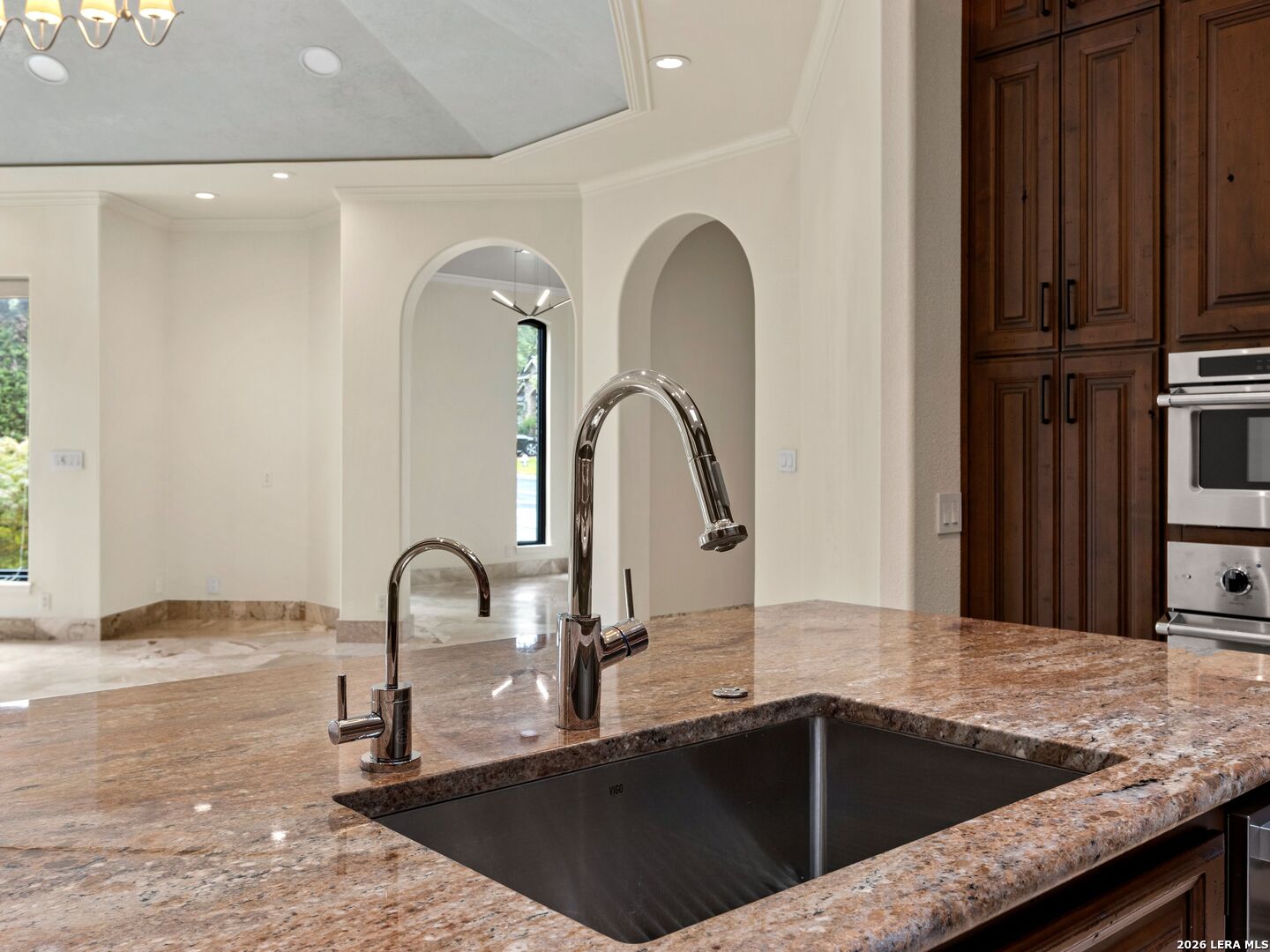 3 Burnham Glen San Antonio TX 78257