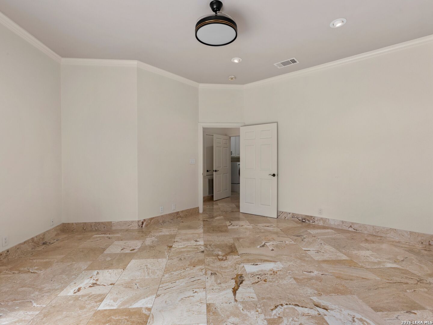 3 Burnham Glen San Antonio TX 78257