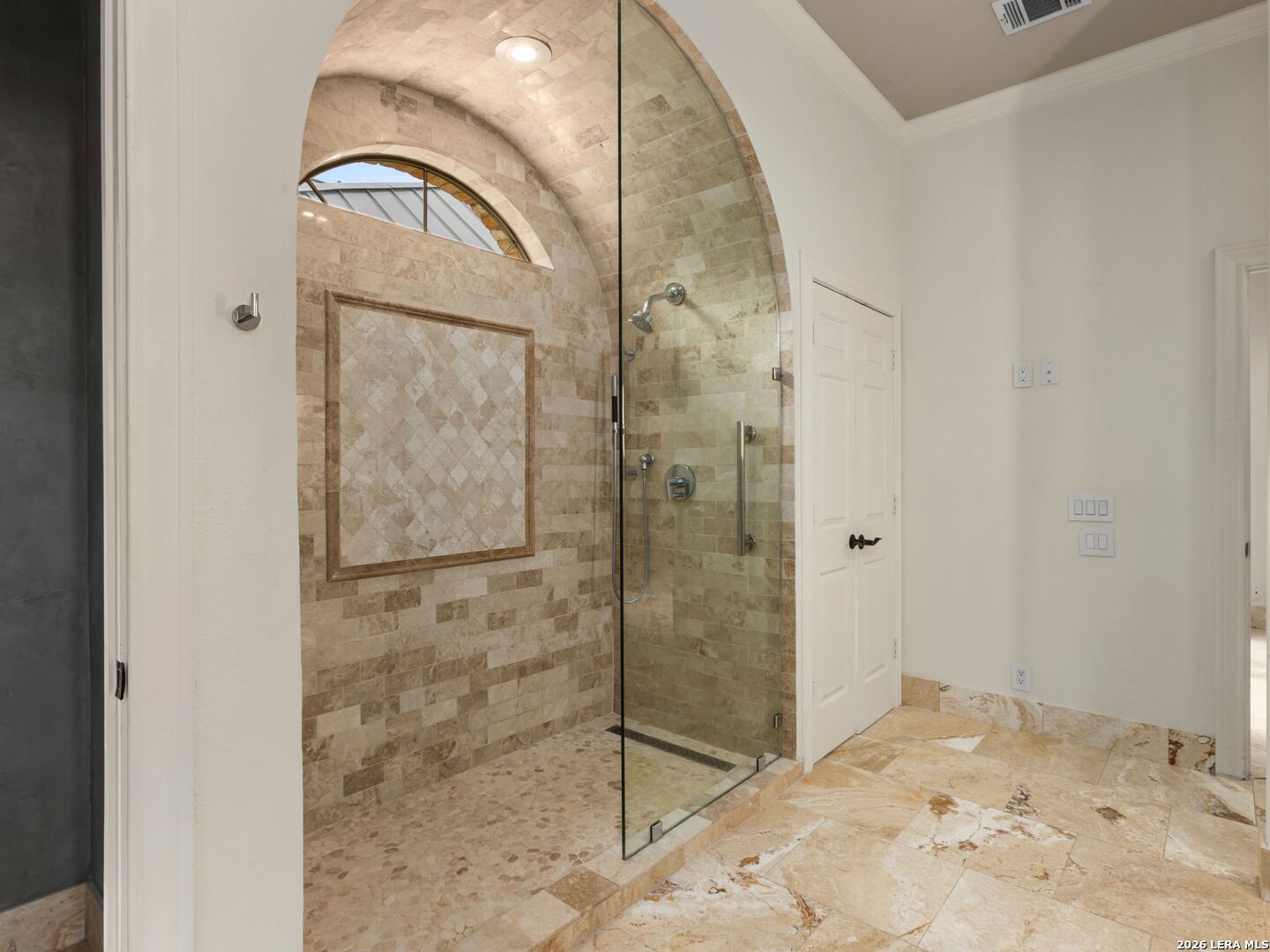 3 Burnham Glen San Antonio TX 78257