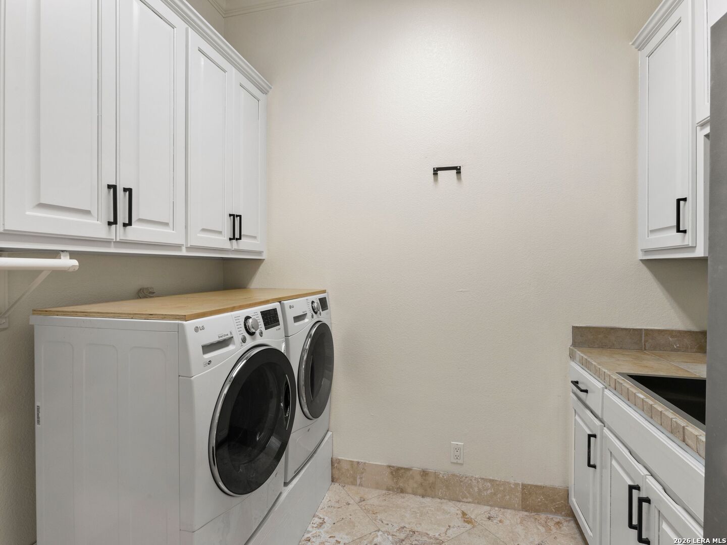 3 Burnham Glen San Antonio TX 78257