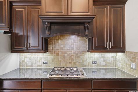 6014 Dewdrop Lane Converse TX 78109