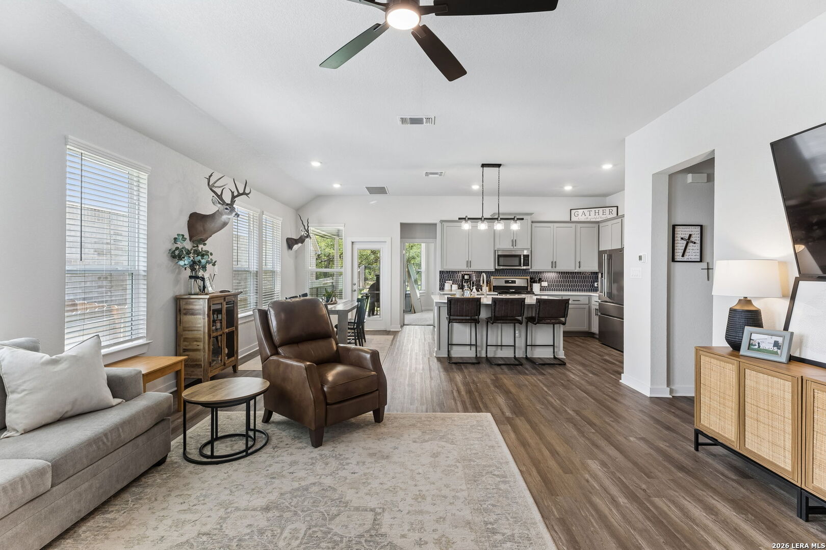 1425 Escarpment New Braunfels TX 78132